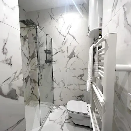 Apartment Coeur Lumiere *